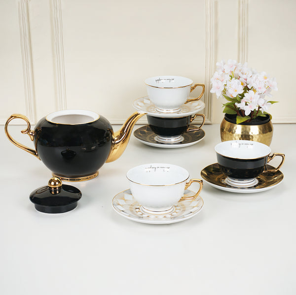 Supremely Royal Tea Set
