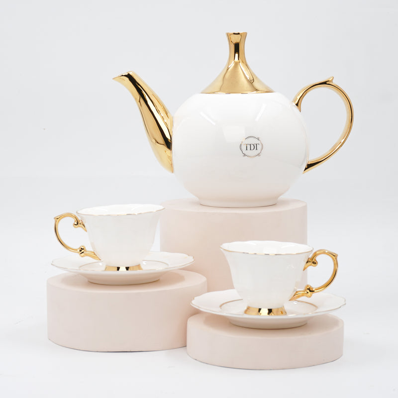 Elegant white Tea Set